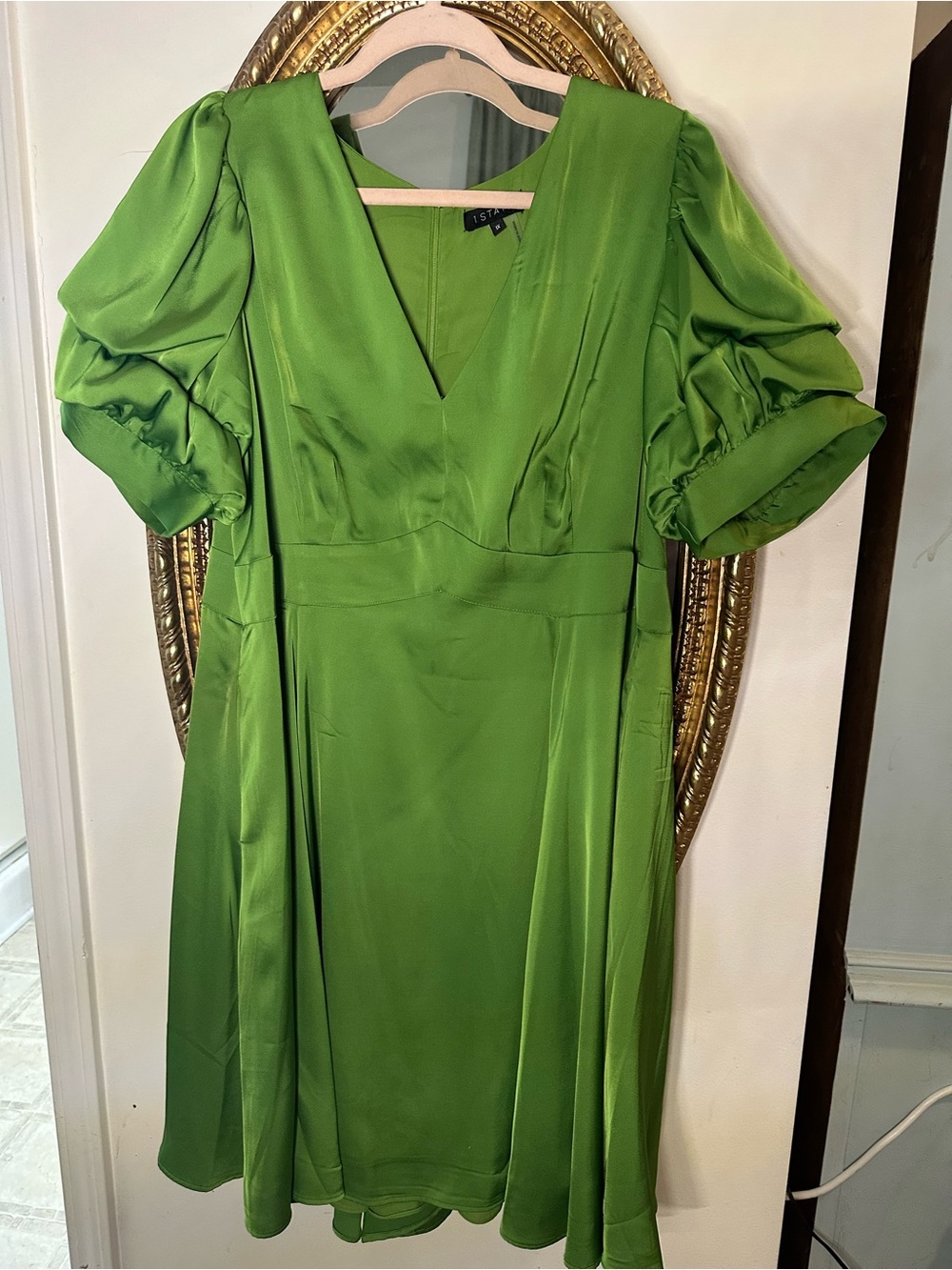 STATE Bright Green V-Neck Midi Dress with Puff Sleeves